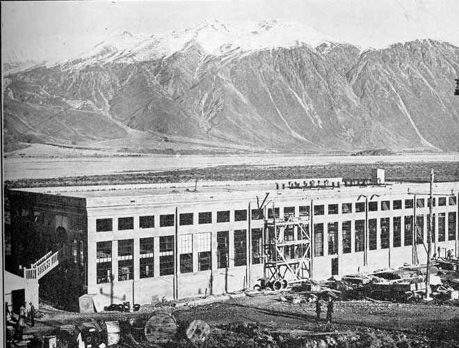 Lake Coleridge power station under construction