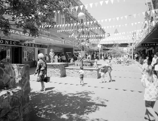 Cuba Mall, 1971