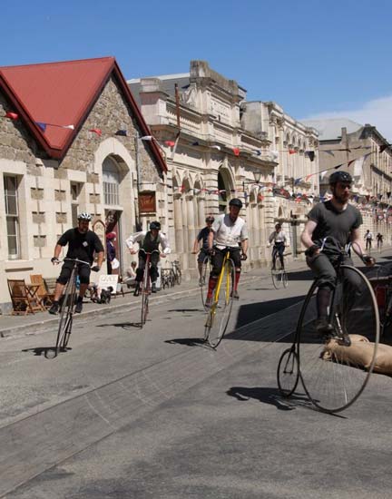 Penny farthings, Ōamaru