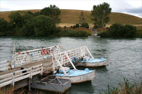 Punt at Tuapeka Mouth