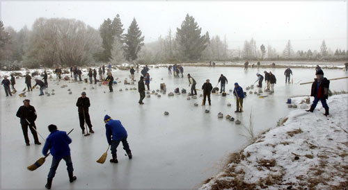 Curling, Naseby