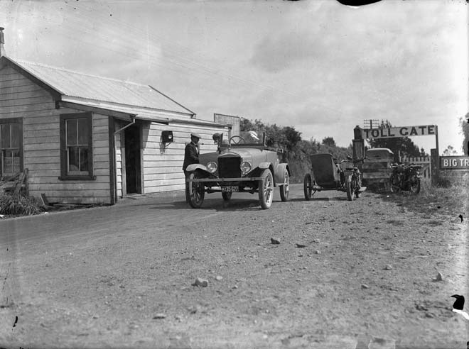 Taranaki toll gate