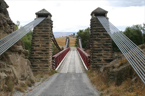 Daniel O’Connell bridge, Ophir