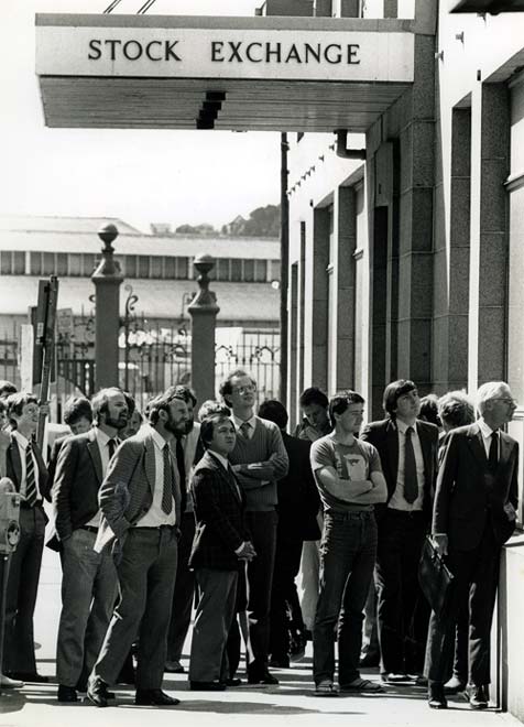 Oil rush, 1983