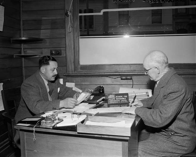 Whanganui insurance agent, 1954