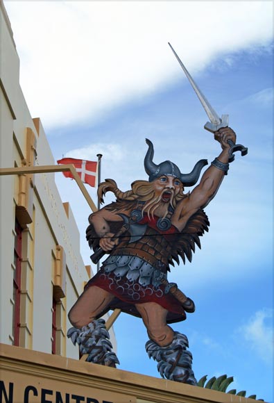 Viking sign, Dannevirke