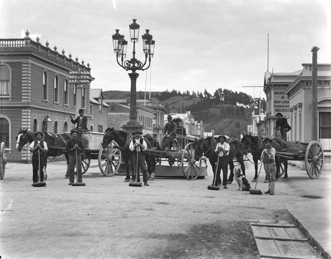 Nelson council workers, 1890s