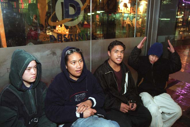 Hoodie wearers, Wellington, 1999