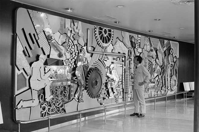 Mural on <em>Shin Sakura </em><em>Maru</em>, Japanese floating fair, 1976