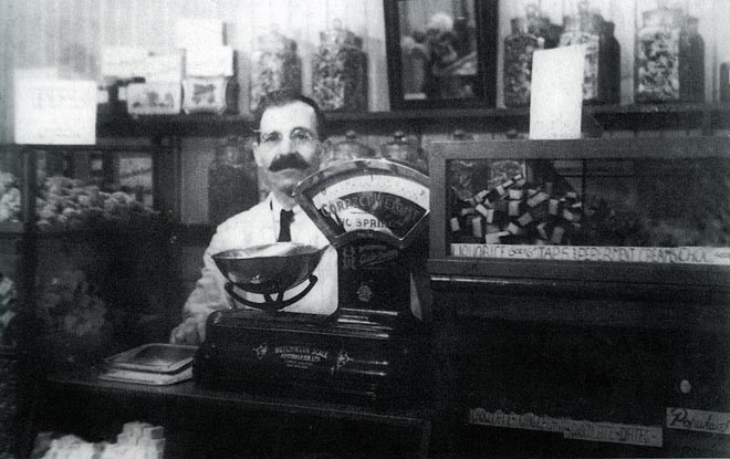 The Ionic Candy Kitchen, 1934
