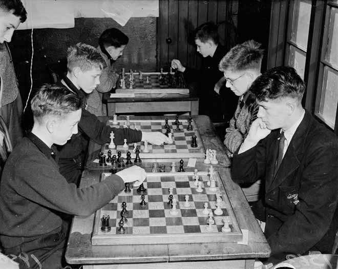 Schoolboys' chess championship