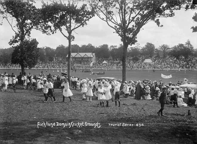 Cricket at the Auckland Domain, 1910s