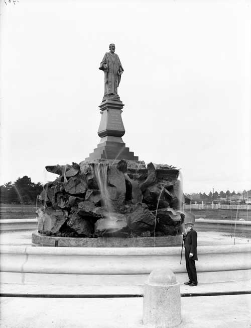 Sir John Logan Campbell