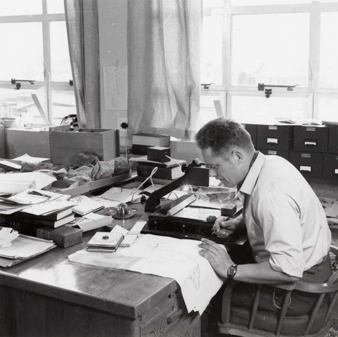 Gerald Lensen, geologist
