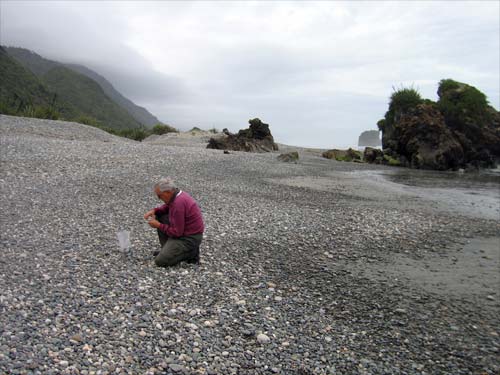 Collecting stones, Granity