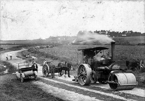 Road construction, early 1900s