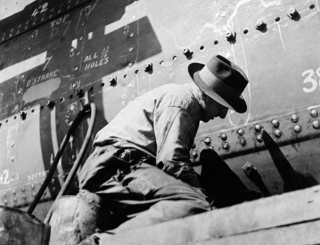 Riveting a minesweeper 