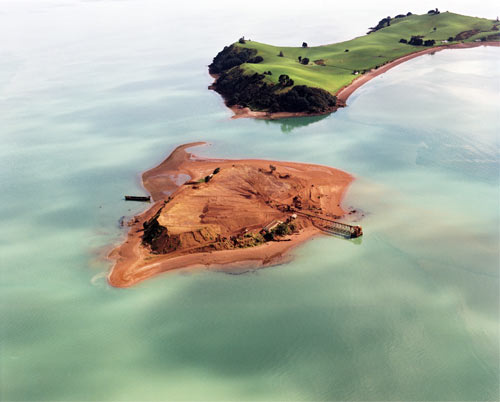 Kāramuramu Island quarry 