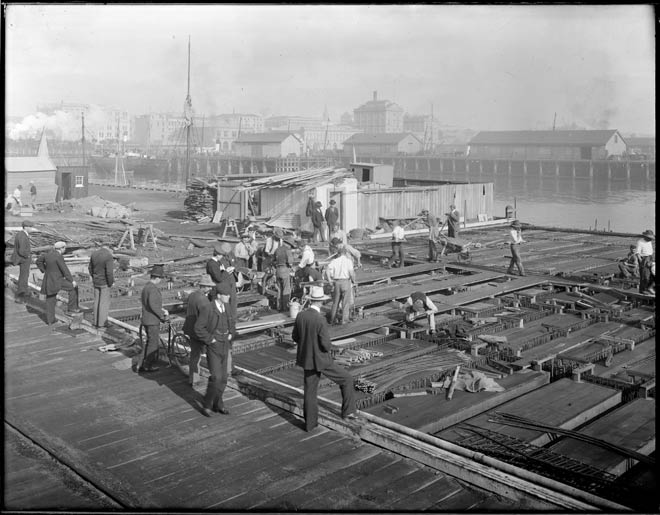 Building Railway Wharf