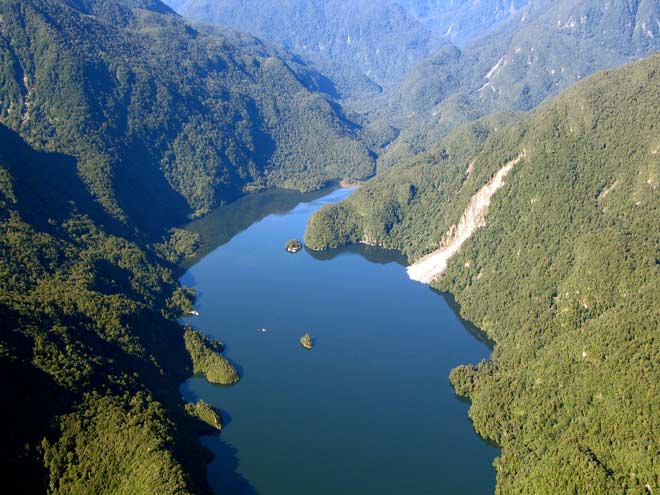 Landslide, Fiordland