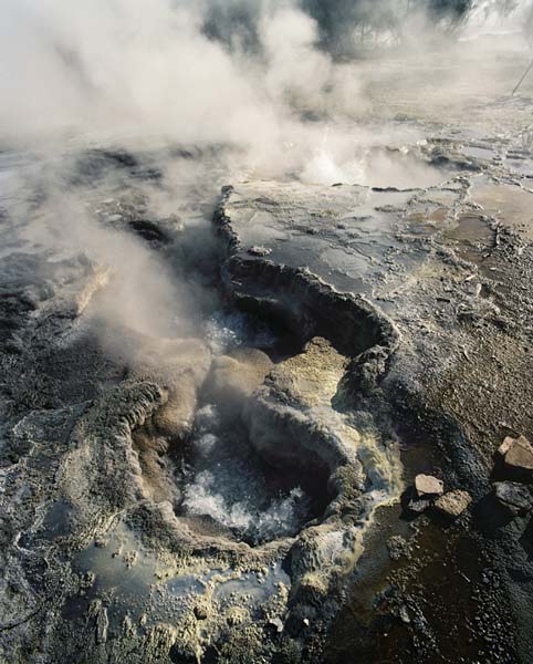 Roto-o-tamaheke hot spring