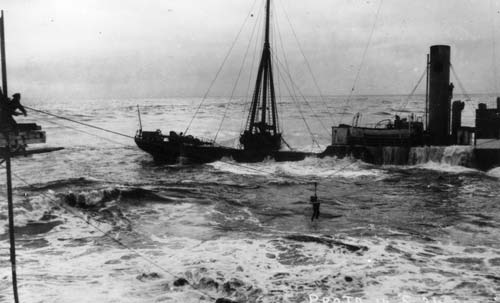 The <em>Hawea</em> on the Grey River bar