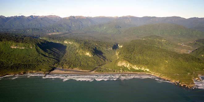 Limestone around Punakaiki 
