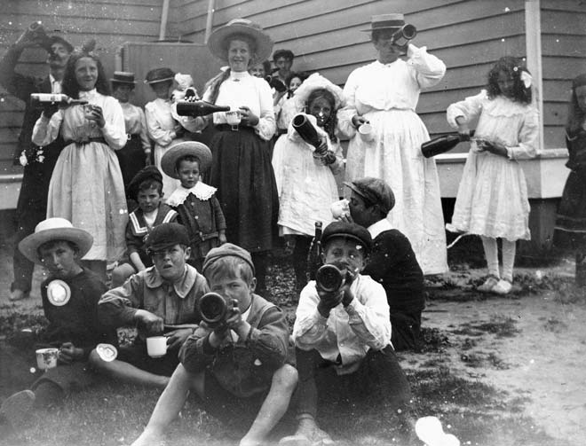 Macetown children, 1902