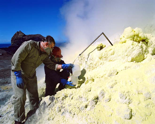 Gas sampling