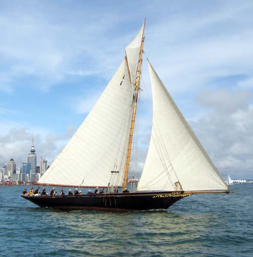<em>Waitangi</em>