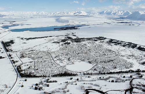 Twizel: a new town