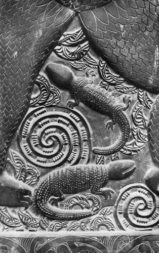 Carved lizards