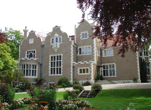 Olveston, Dunedin