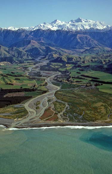 Clarence River at the coast 