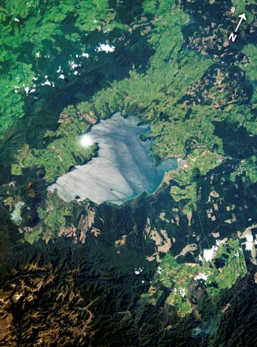 Lake Taupō 