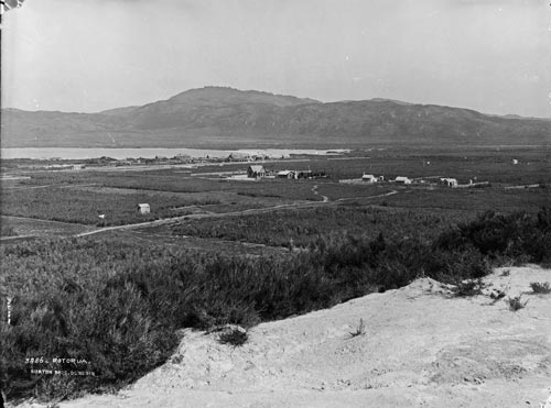 Rotorua from Pukeroa Hill, 1885 