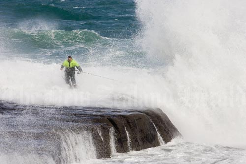 High tide, Muriwai 