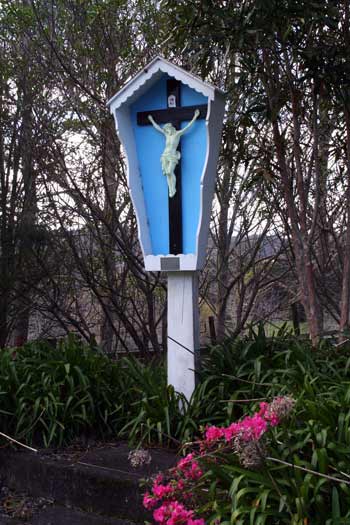 Pūhoi shrine 