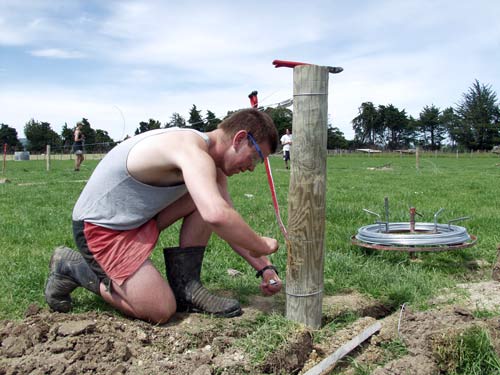 Erecting a fence at Taratahi