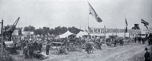 Farmers’ co-operative display