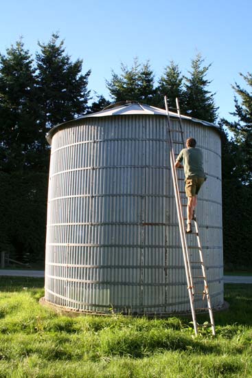 Grain silo