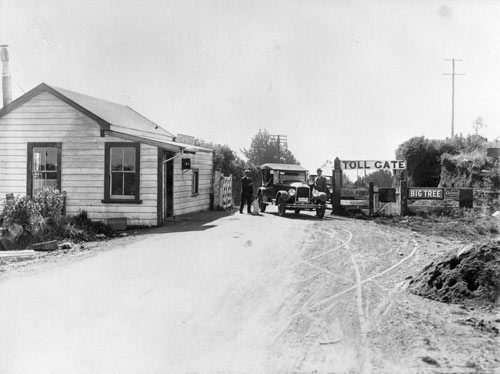Taranaki toll-gate