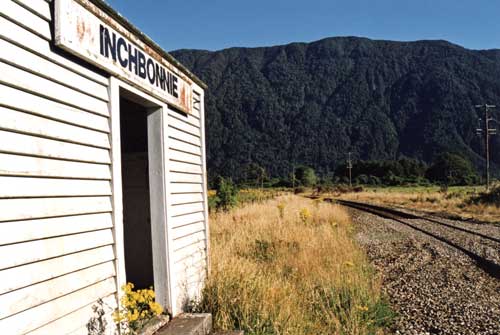 Inchbonnie flag-station