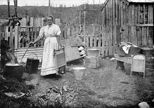 Doing the washing 