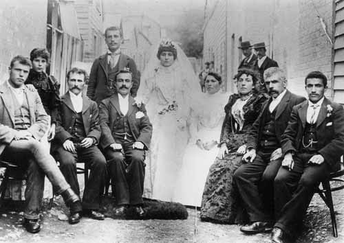 Wedding party 