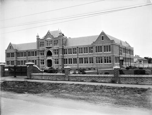 Southland Boys’ High School 