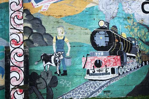 Lumsden mural