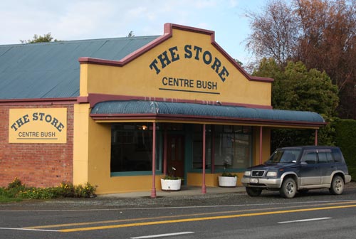 Store, Centre Bush