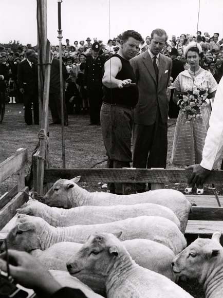 Godfrey Bowen with Queen Elizabeth and Prince Philip 