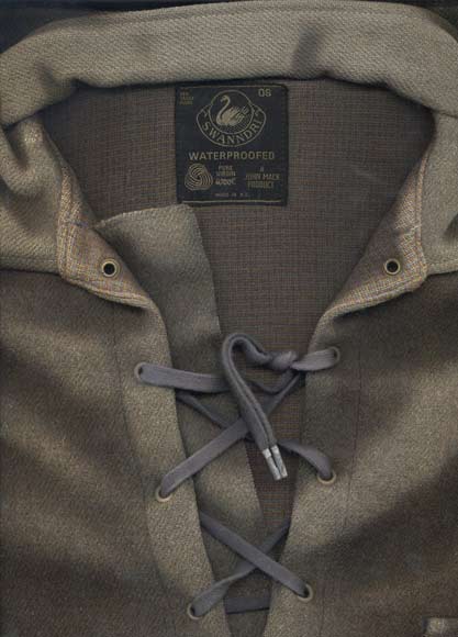 Lace-up front 